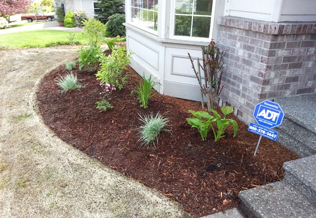 Mulching & Bed Care in Hurst
